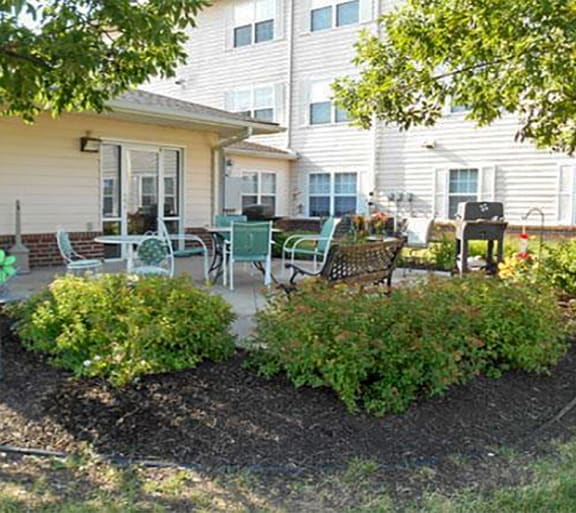Wyndam Place Senior Apartments in Shawnee Mission, KS